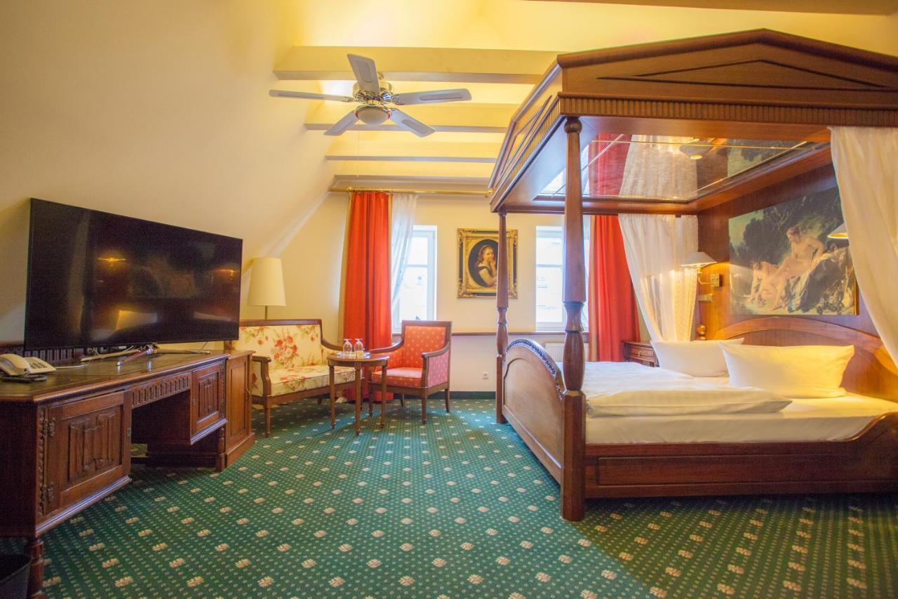 Stadthotel Herzog Ludwig Λάντσχουτ Εξωτερικό φωτογραφία